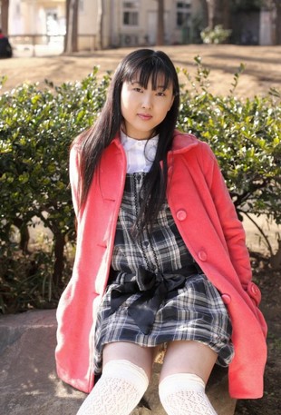 A schoolgirl japanese idol shows her..